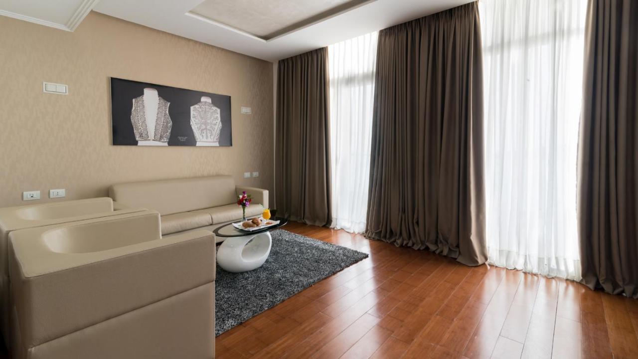 Deluxe & Executive Spa By Rafaelo Shëngjin Eksteriør billede