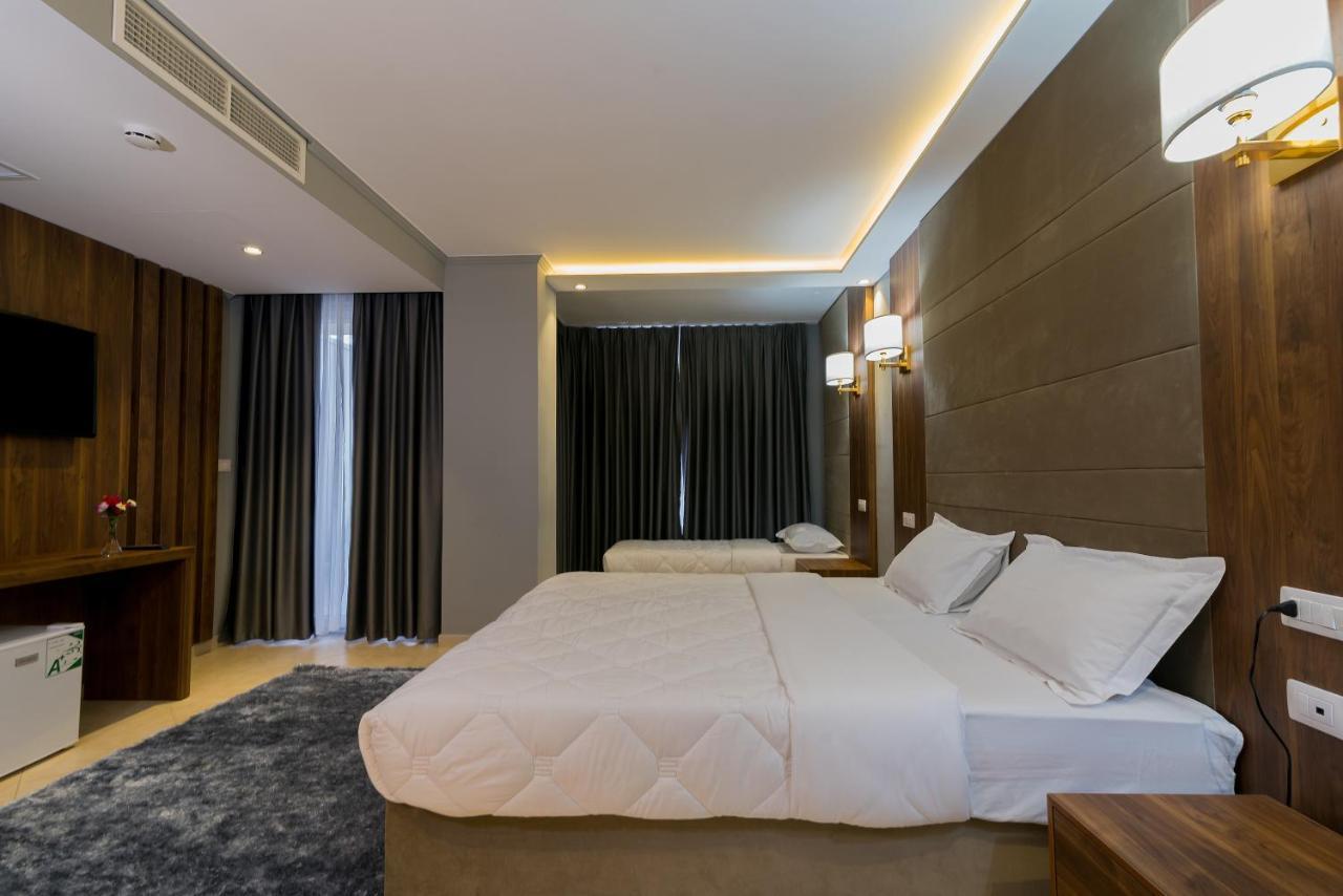 Deluxe & Executive Spa By Rafaelo Shëngjin Eksteriør billede